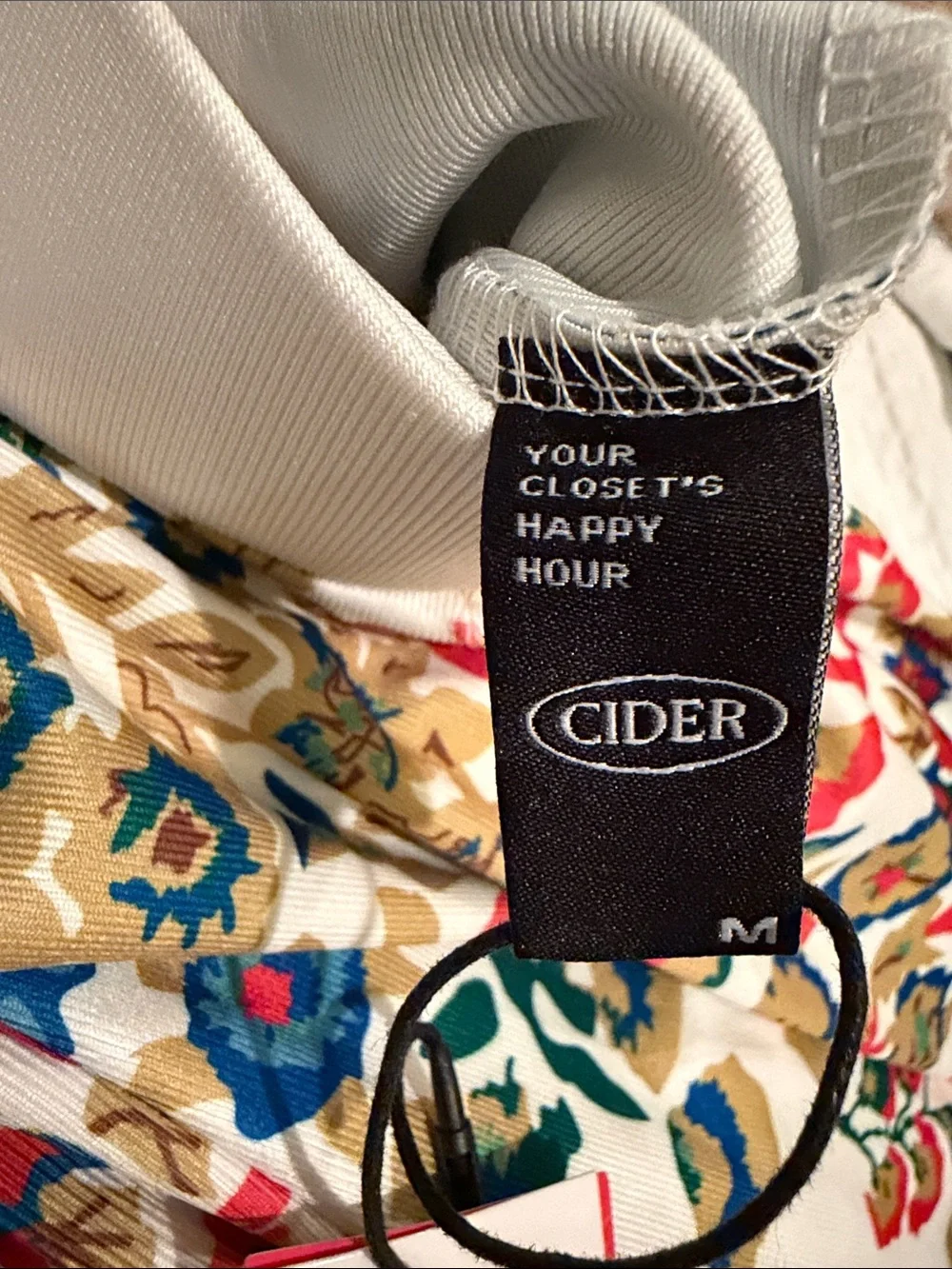 Cider Happy Hour 2 Piece Matching Set NWT Medium